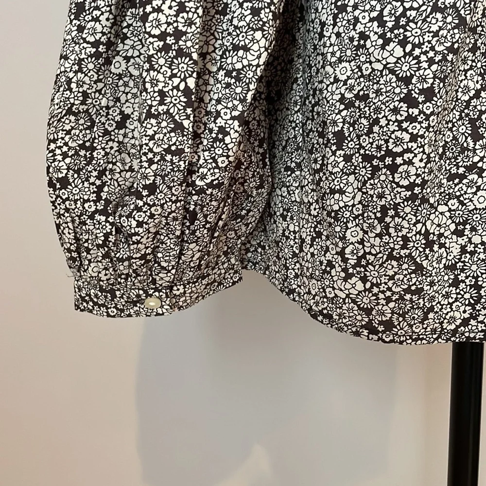 NWT Universal Thread SZ L Women's Balloon Long Sleeve Popover Blouse - Picture 12 of 15